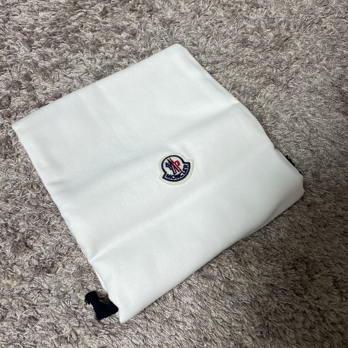 몽클레르 레제르 토트백 라지 상품이미지2