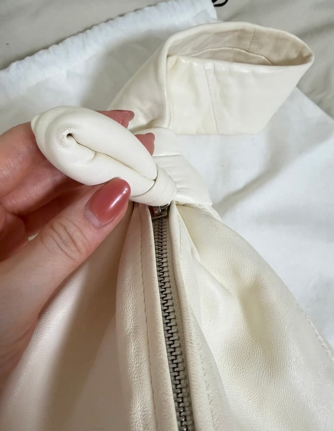 르메르 펄스 볼백 아이보리 상품이미지6