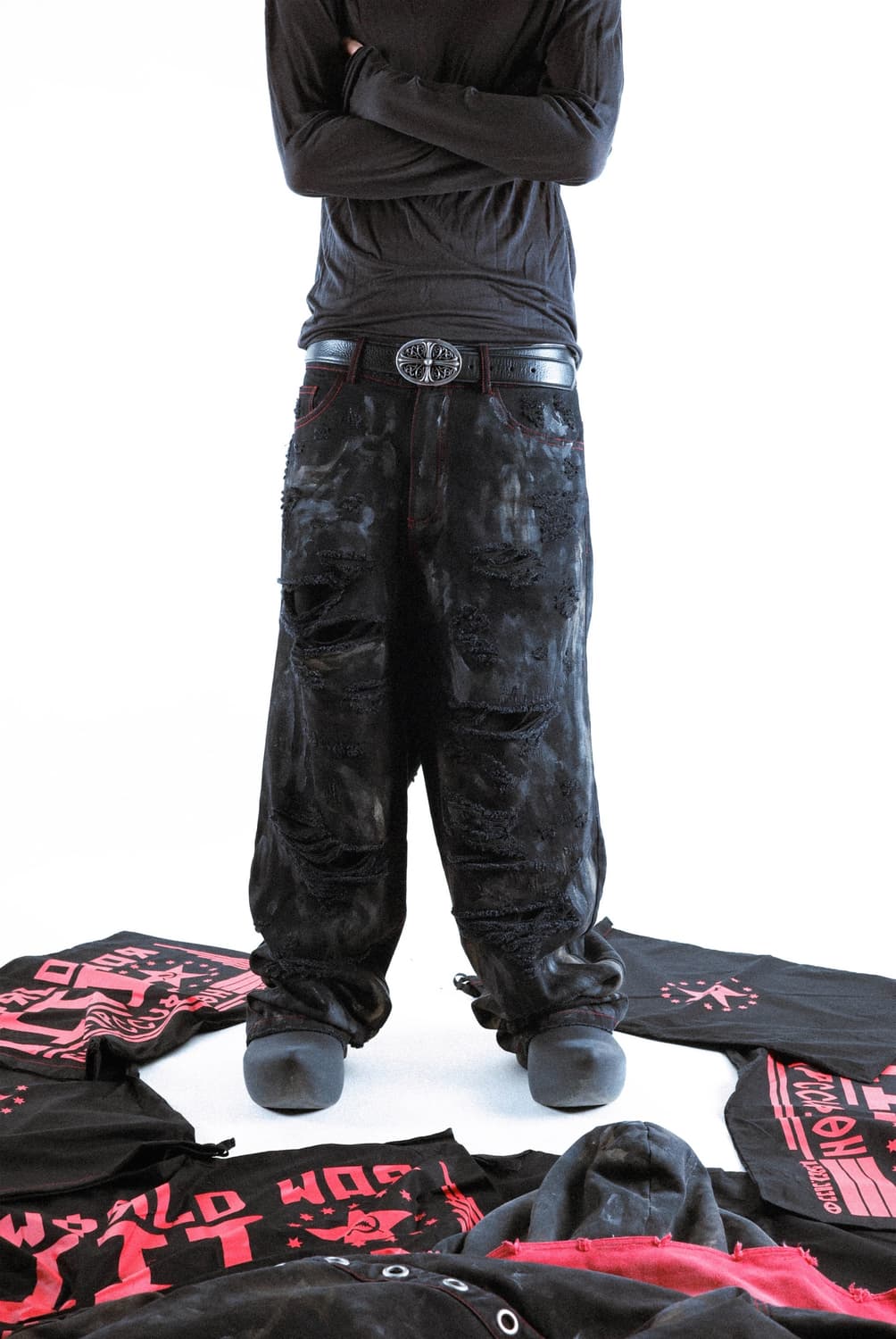 Destroyed Dirty Black Baggy Jeans 상품이미지1