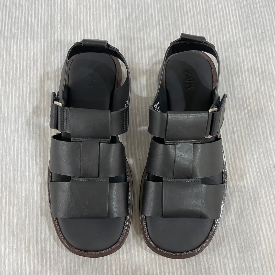 701-1)ZARA 자라 케이지 피셔맨 샌들 255mm 상품이미지2