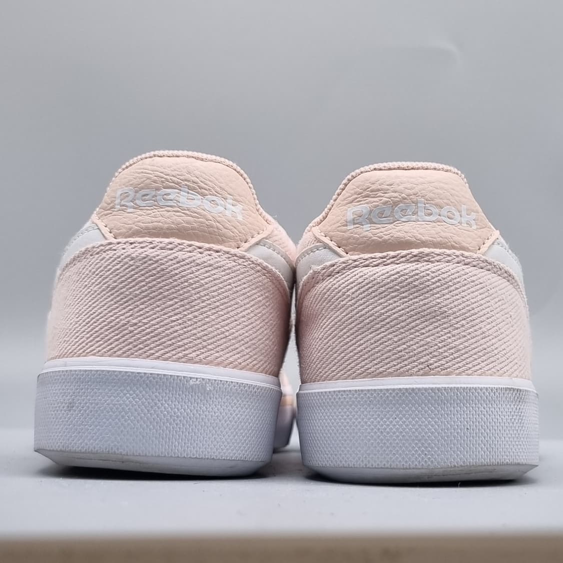 리복 연핑크 여성운동화230  상품이미지4