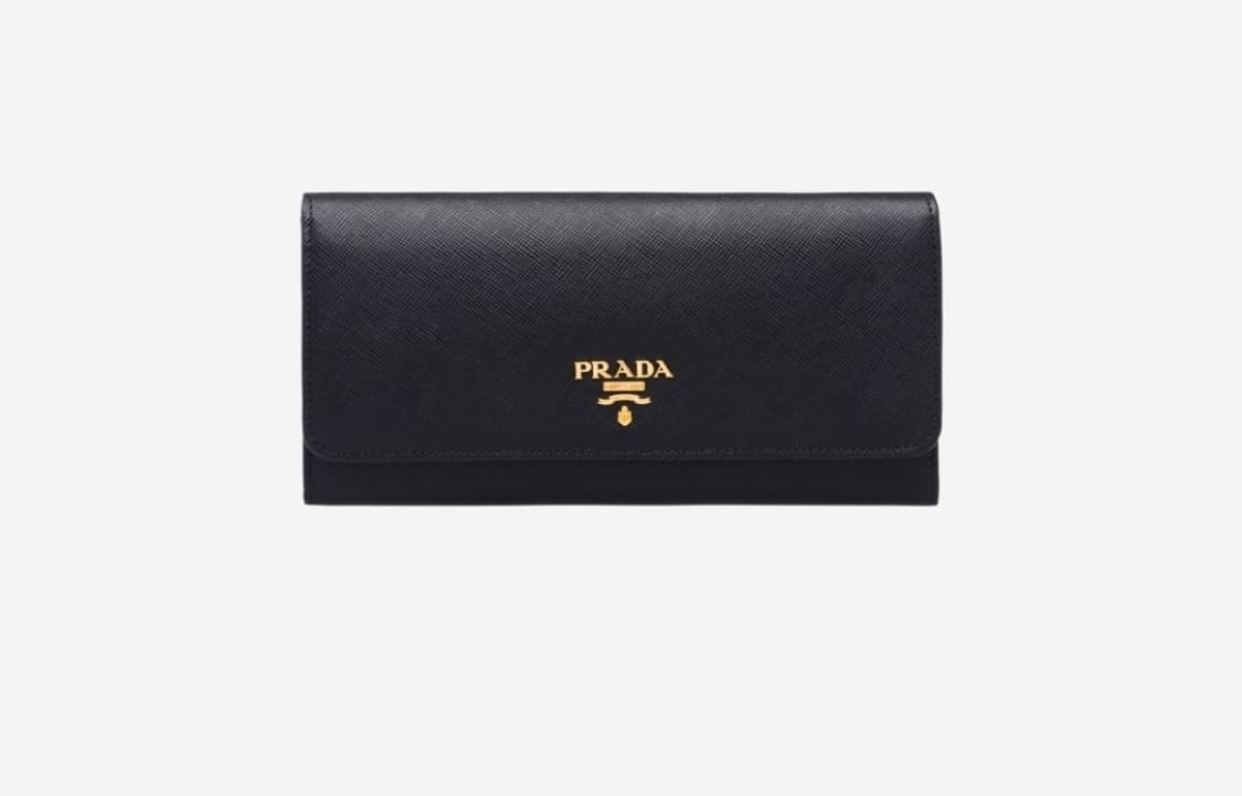 프라다 사피아노 레더 트라이앵글 로고 플랩 장지갑 블랙 상품이미지1