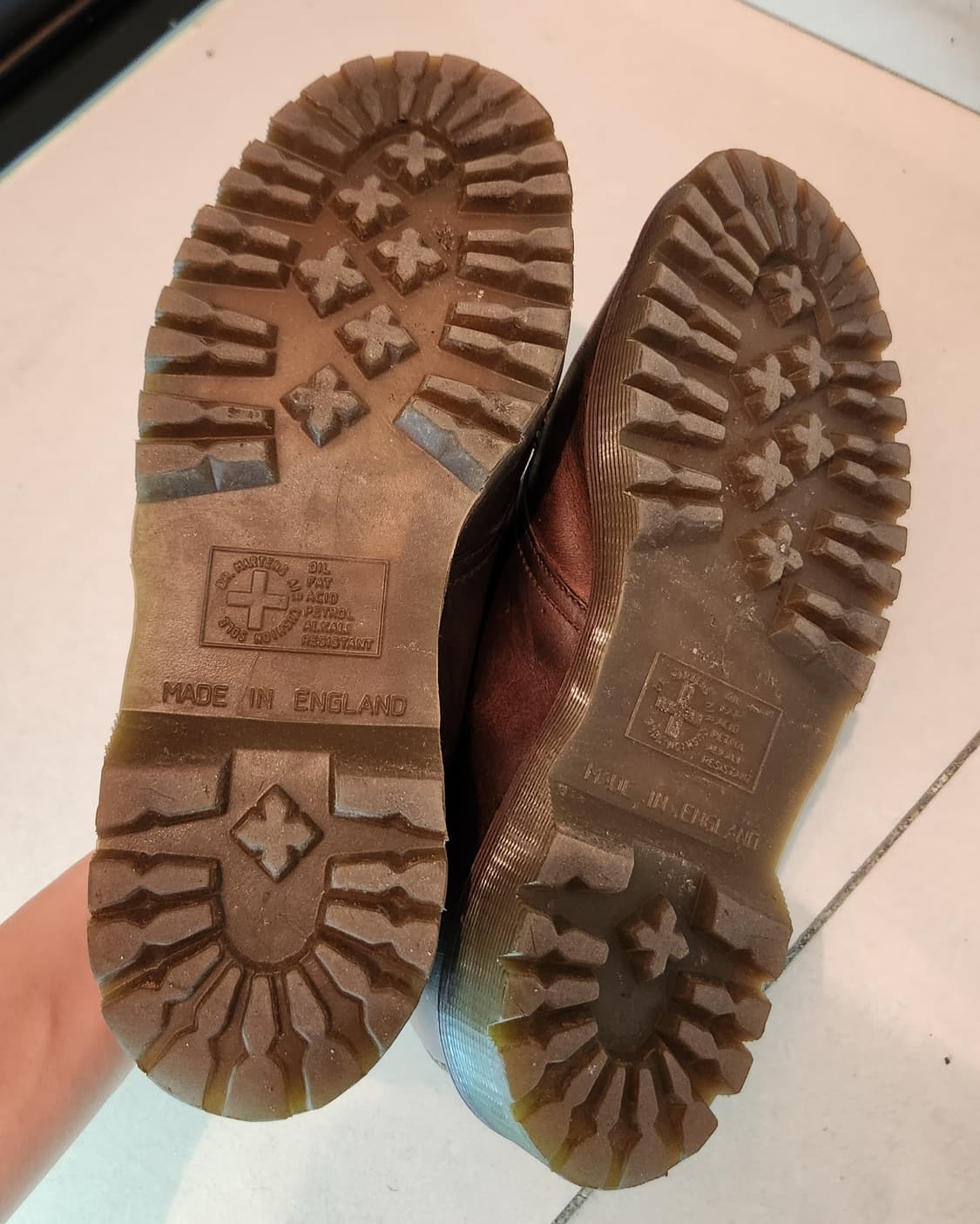 [닥터마틴] mie 1561 벡스(UK 7) 상품이미지4