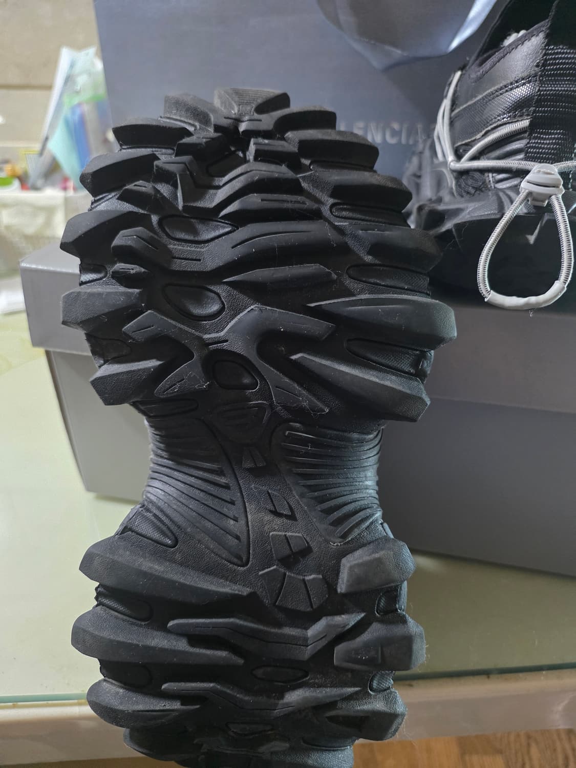 발렌시아가 하이크 스니커즈 42 (박스있음) 상품이미지9