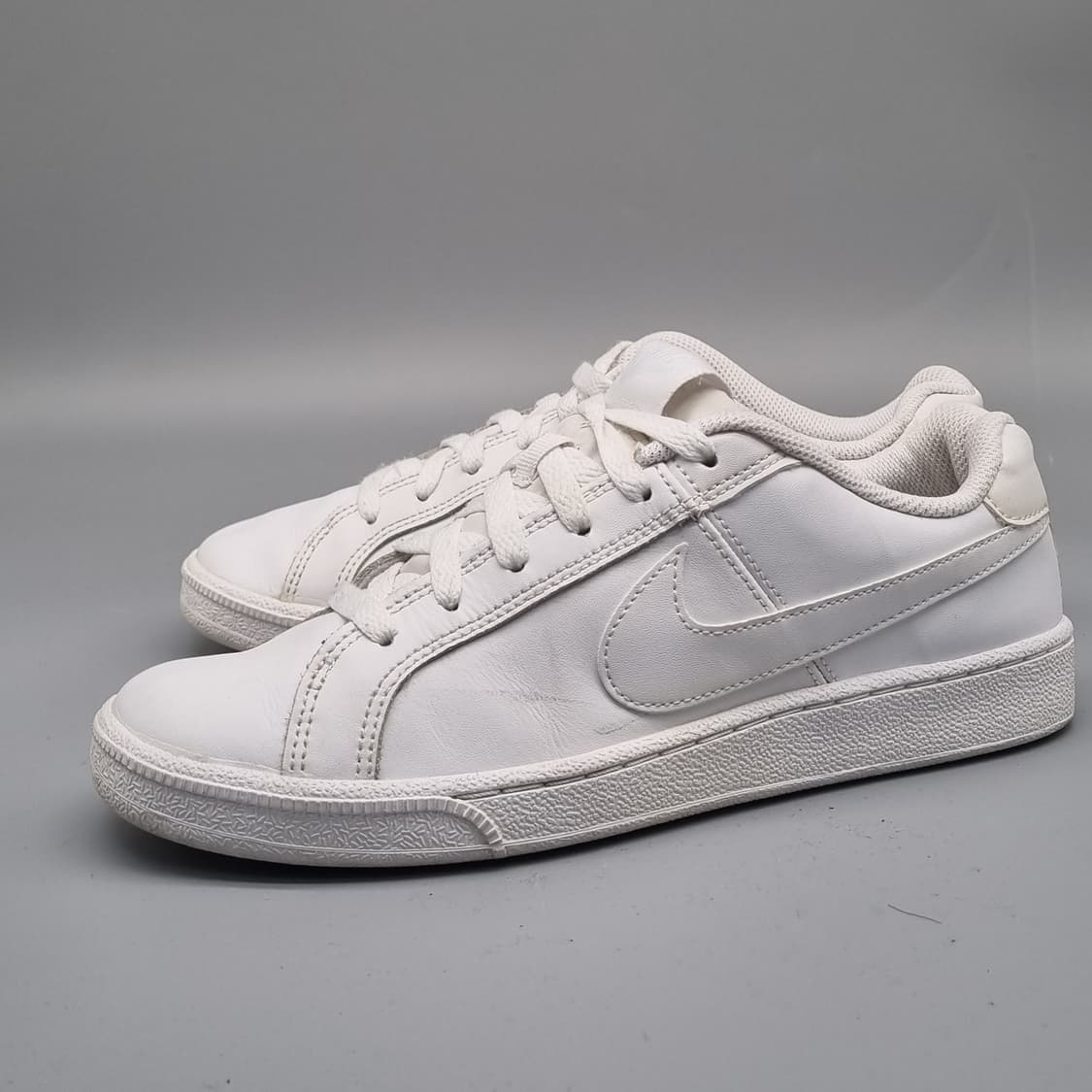 나이키 코트로얄 2 스니커즈250  상품이미지1