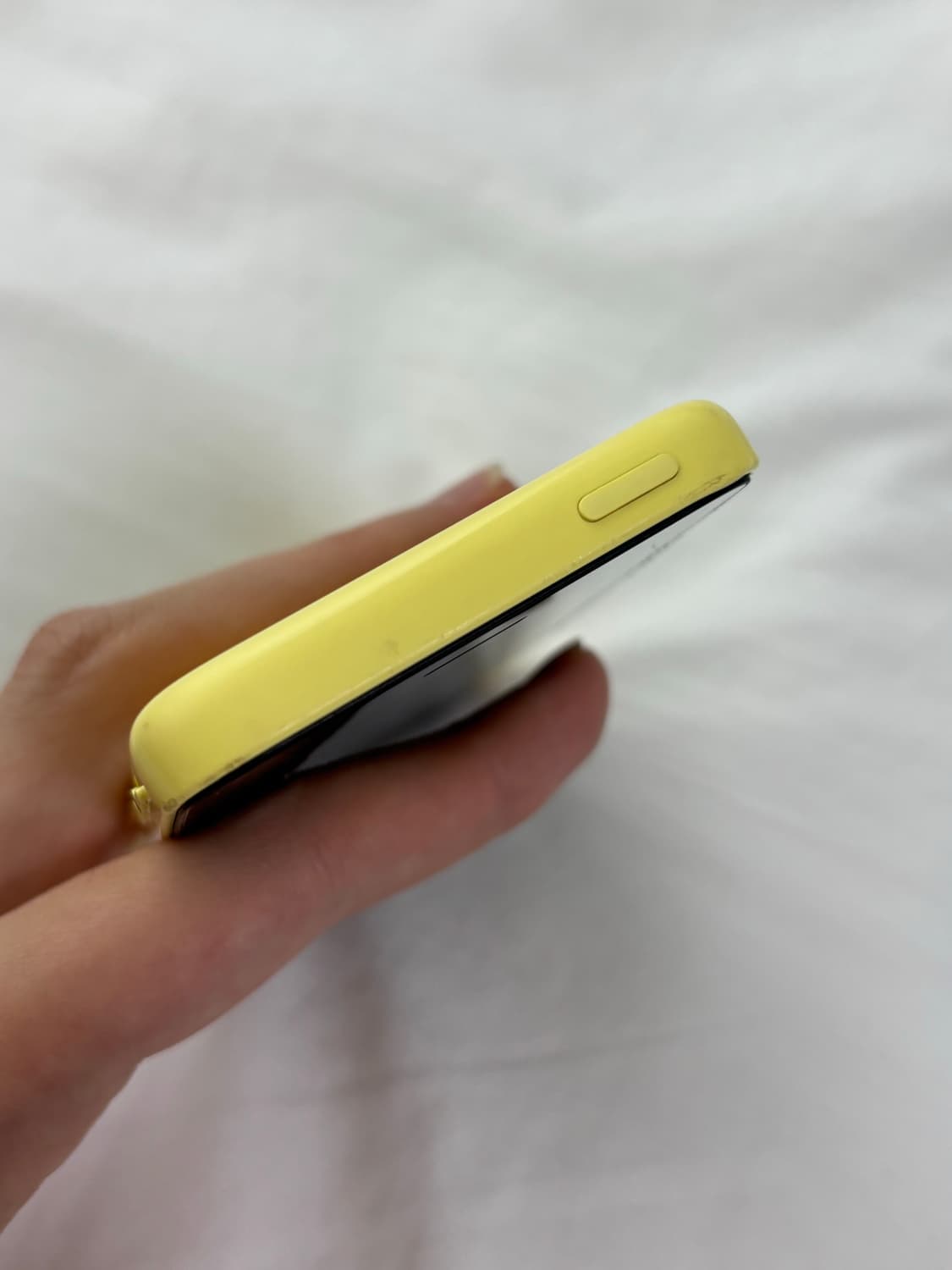 아이폰 5c 16GB 옐로우ㅣ노랑 오씨 세컨폰 카메라 중고폰 빈티지 감성 상품이미지4