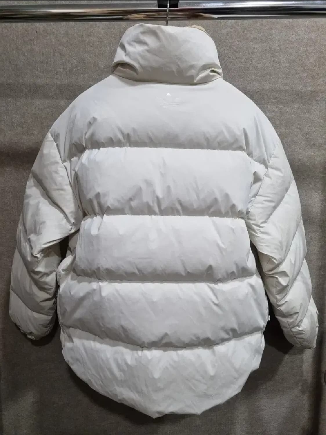 여성 90 아디다스 리버시블 양면 다운 자켓 상품이미지3