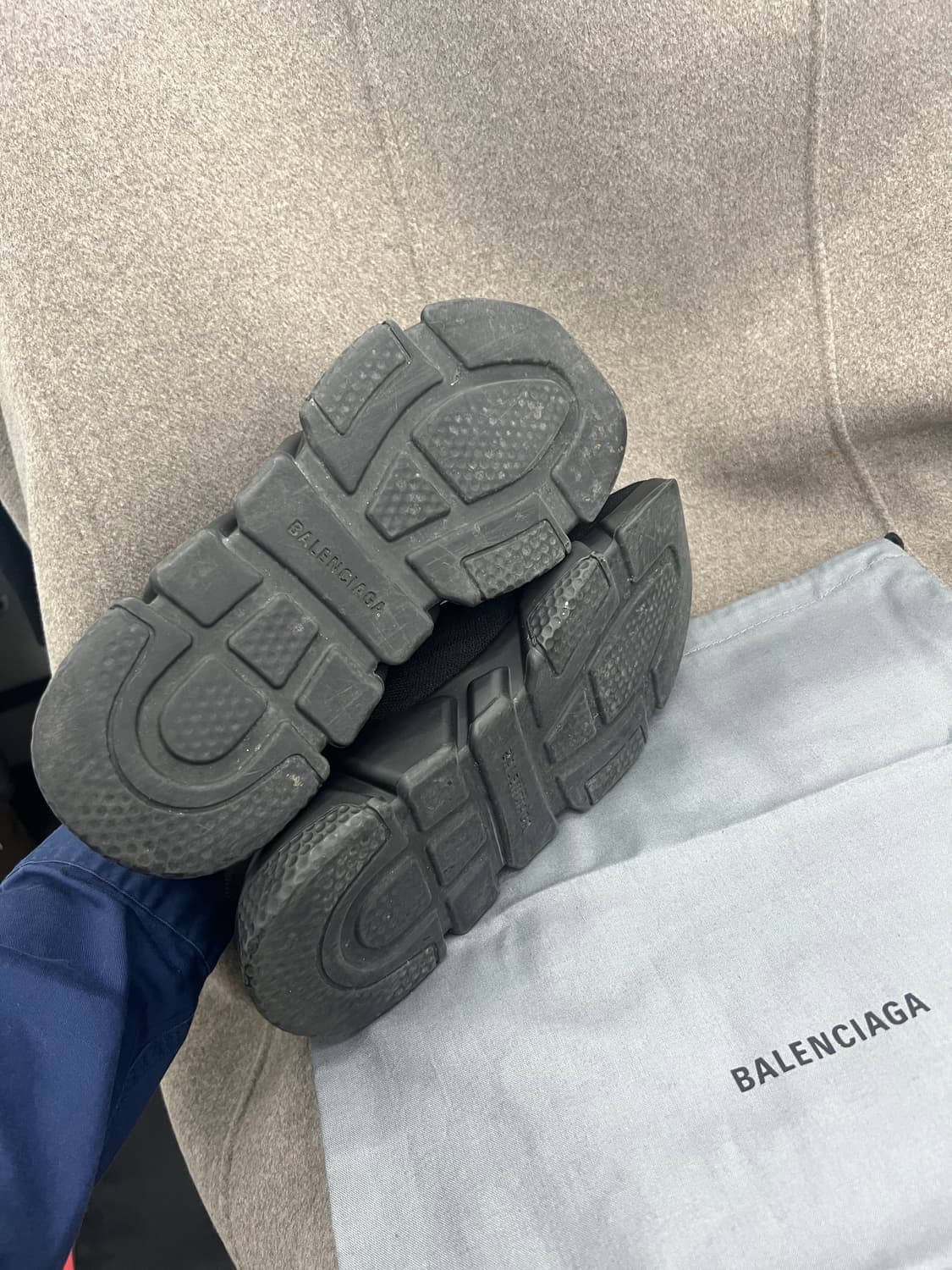 발렌시아가 스피드러너 41 상품이미지4