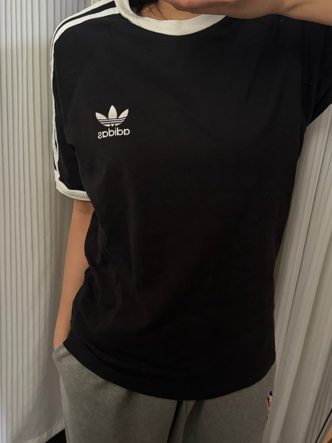 아디다스 블랙 삼선 반팔티 m 상품이미지1