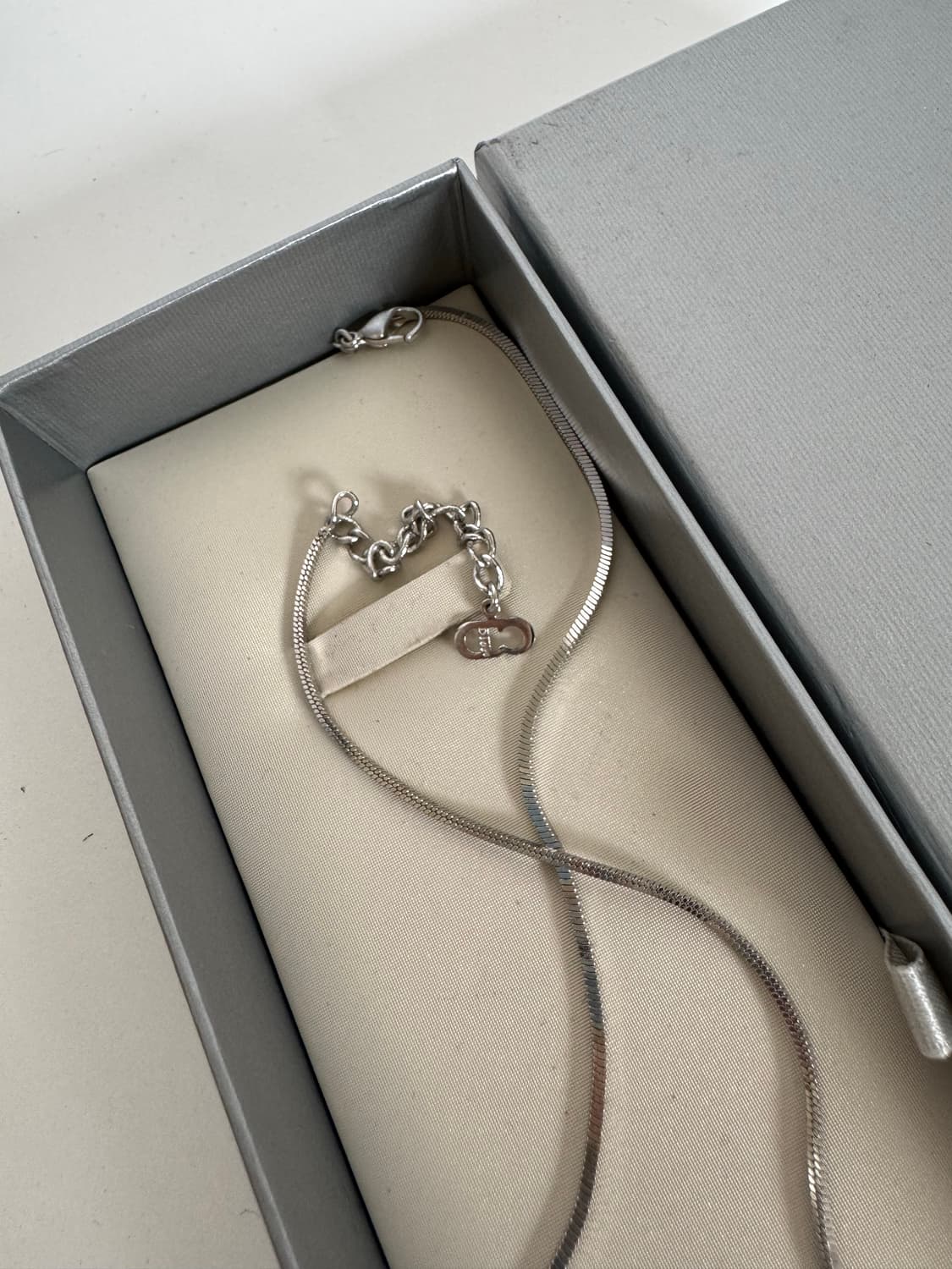 Dior 디올 빈티지 트로터 핑크 넘버 2 플레이트 목걸이 상품이미지3