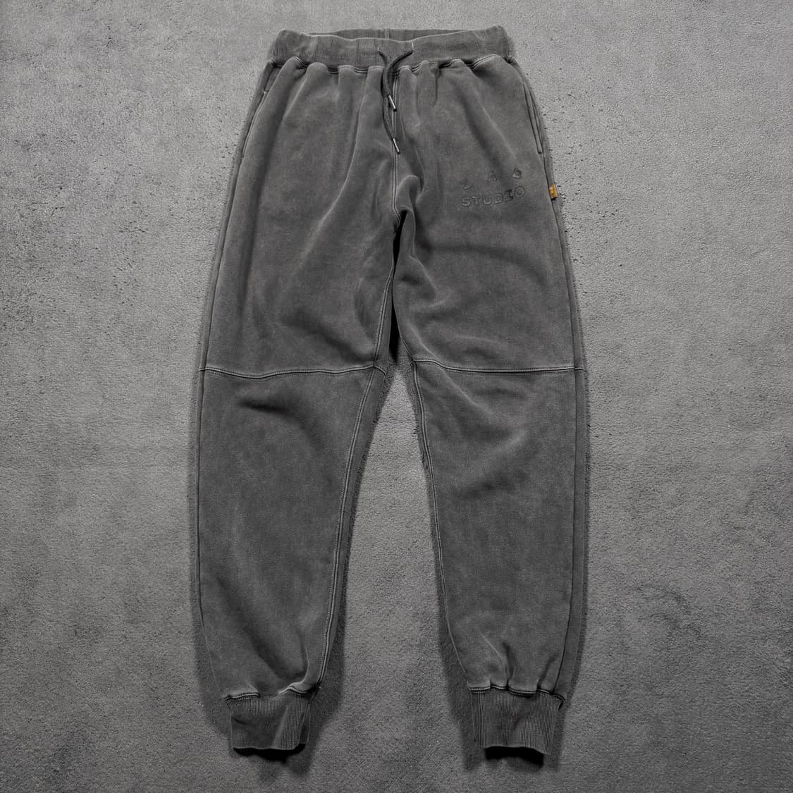 IAB STUDIO 아이앱 스튜디오 블록 피그먼트 스웻 팬츠 상품이미지2