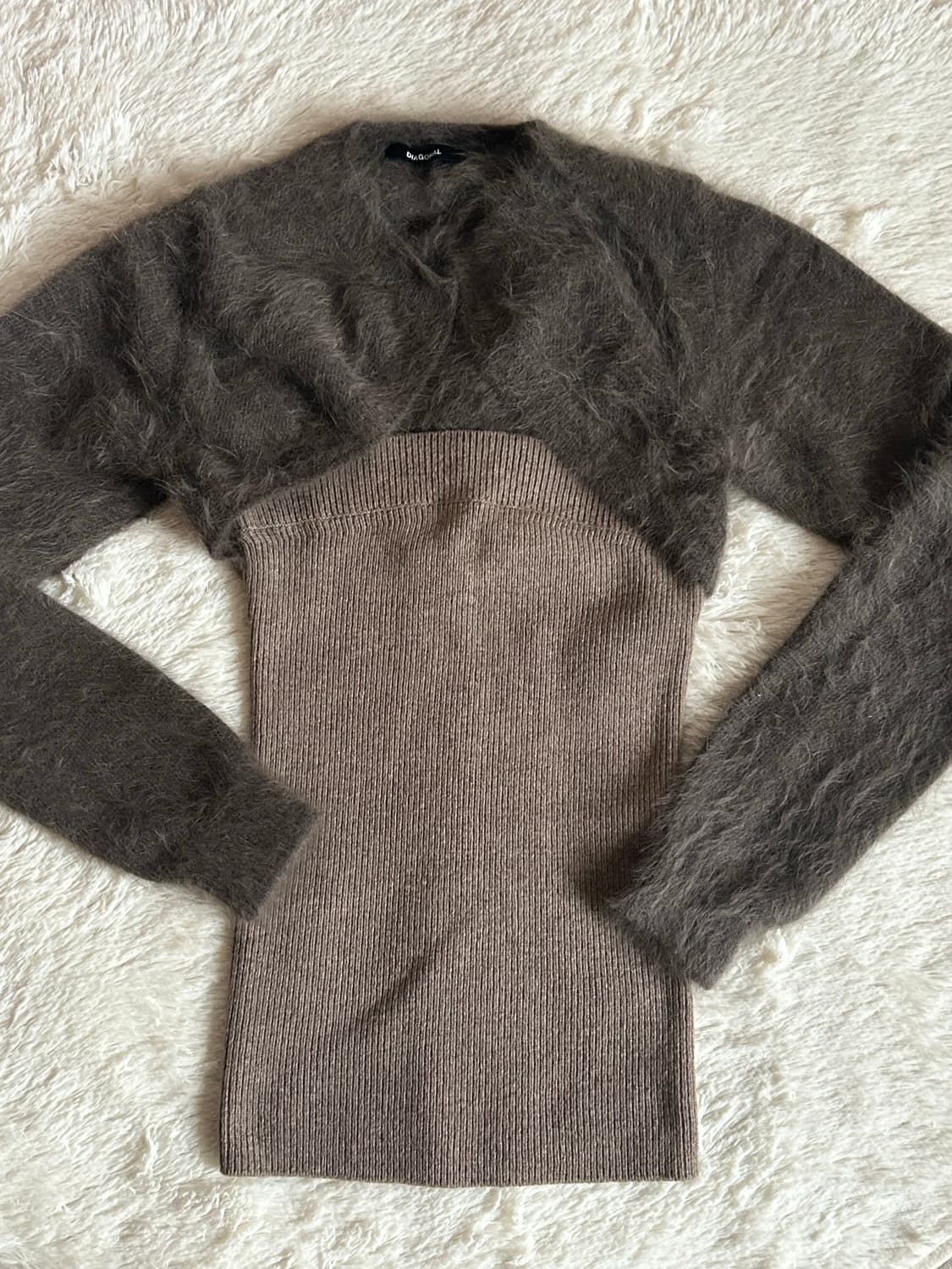 다이애그널 레이어드 튜브 탑 가디건 브라운 상품이미지5