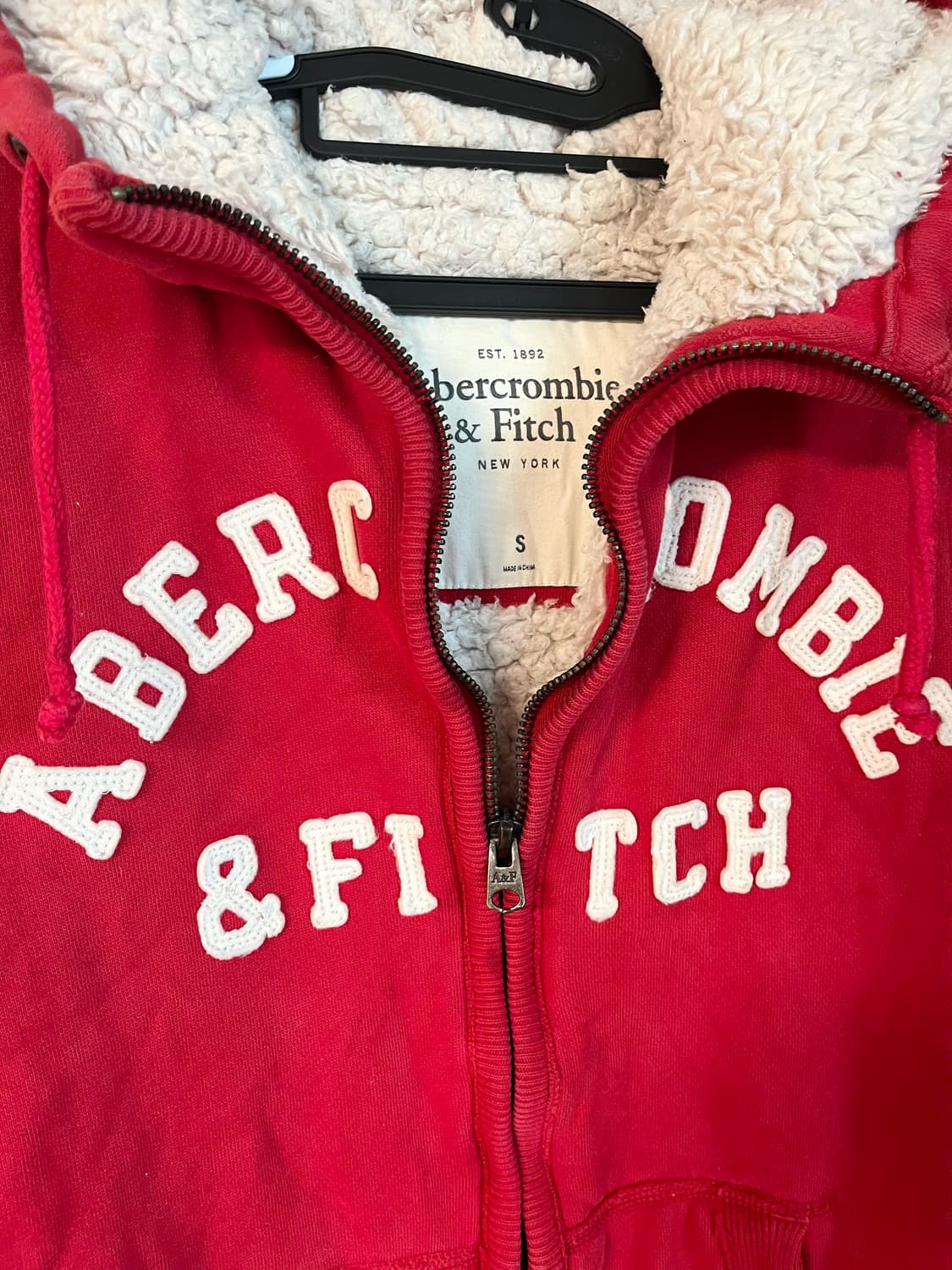 아베크롬비 양털 퍼 후드집업 레드 [S] 상품이미지4