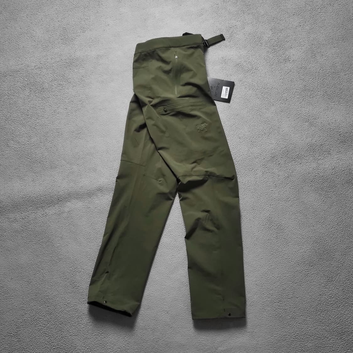 아크테릭스 감마 LT tatsu 카키 팬츠 상품이미지1