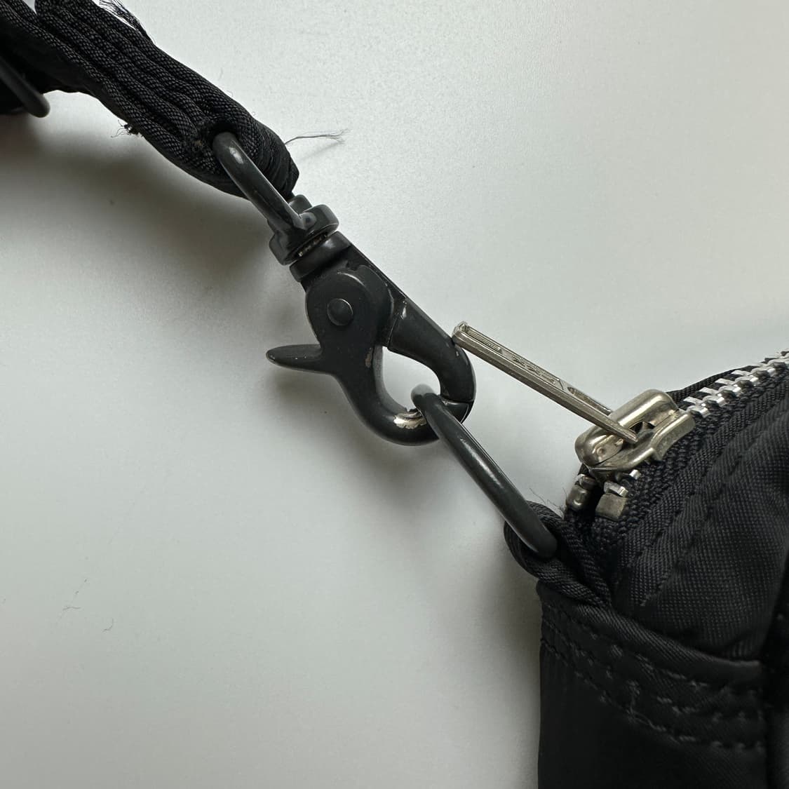 PORTER TANKER SHOULDER BAG 포터 탱커 숄더백 상품이미지6