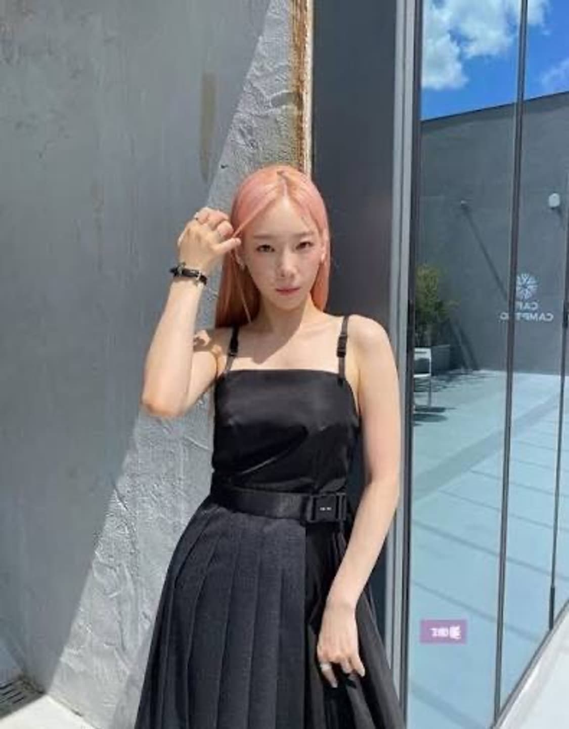 프라다 태연 원피스 드레스 P3G11H 상품이미지2