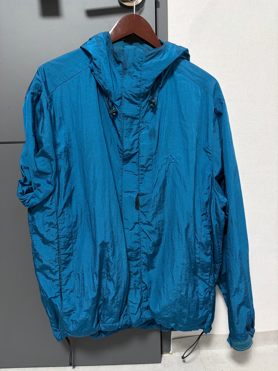 트래블 네이비 블루 바람막이 S 상품이미지1