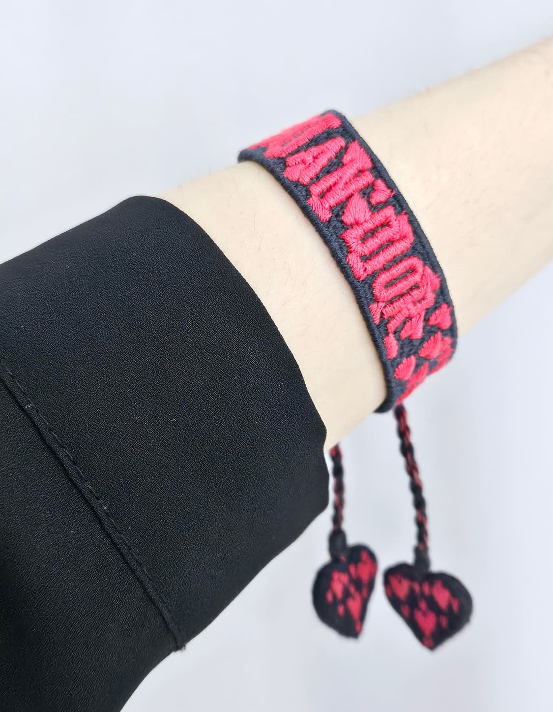 [미사용급] 디올 하트 자수 스트링 팔찌 레드블랙 (정품) 상품이미지7