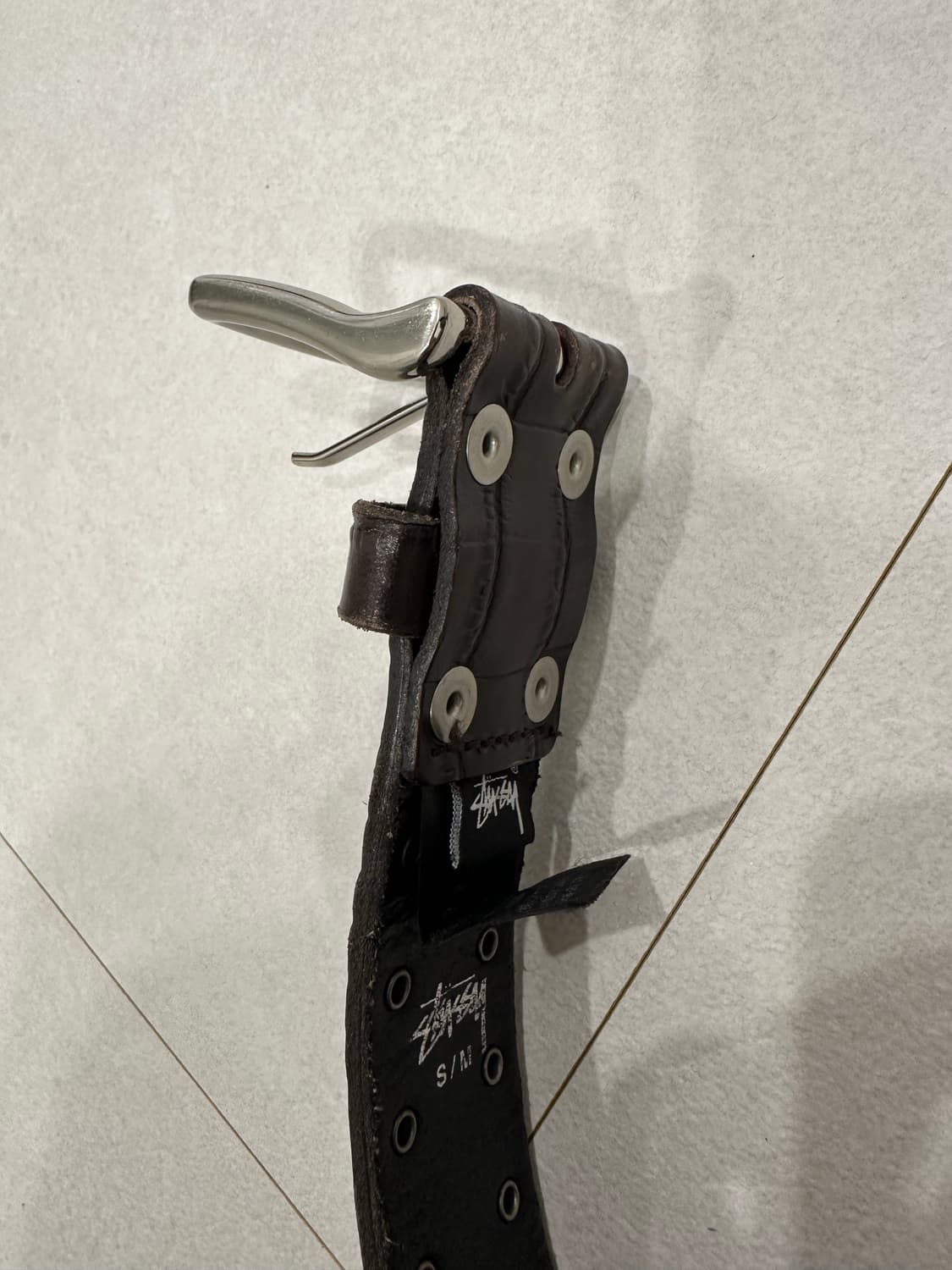 [S/M] 스투시 8볼 스터드 벨트 브라운 텍스쳐드 레더 상품이미지2