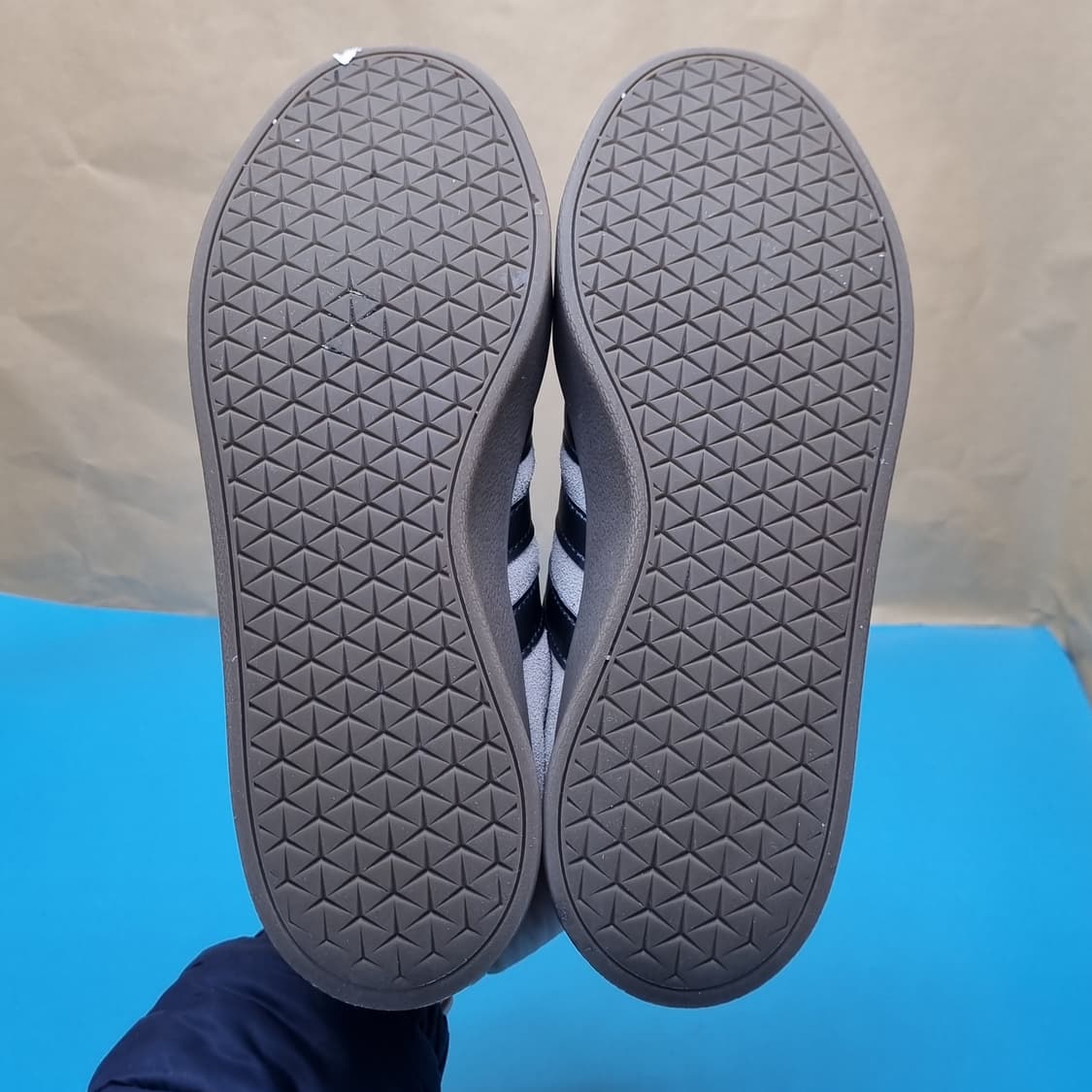 아디다스 VL 코트2.0 여성스니커즈235  상품이미지4