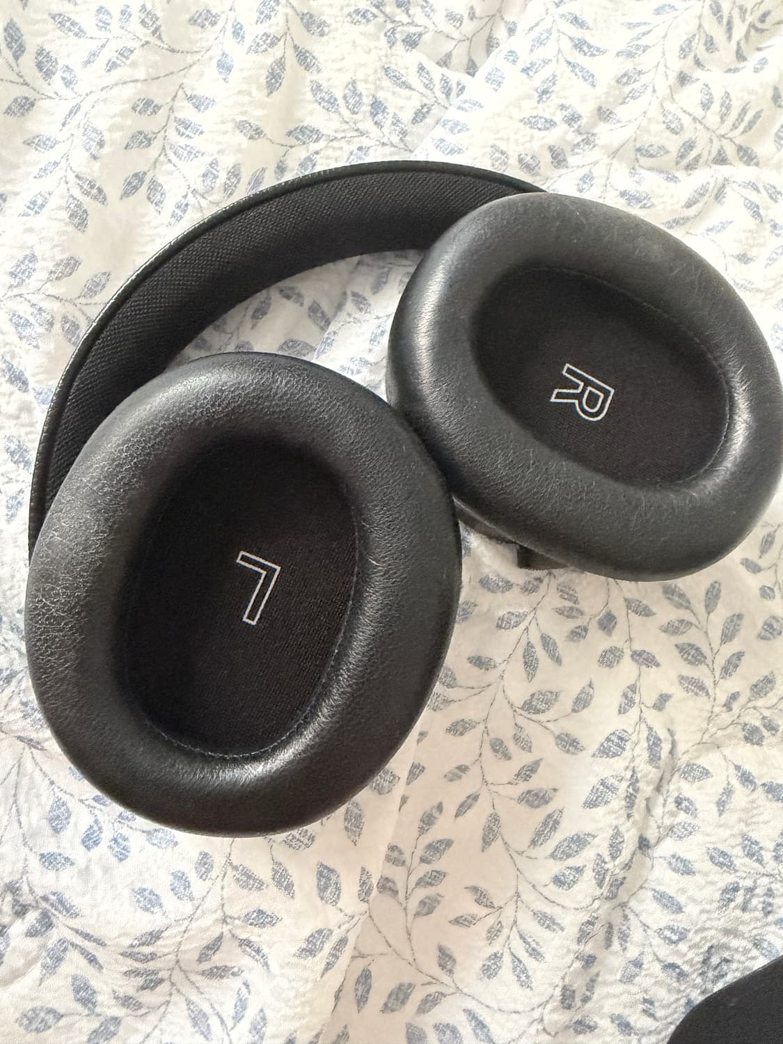 뱅앤올룹슨 B&O Beoplay H95 헤드폰 상품이미지2