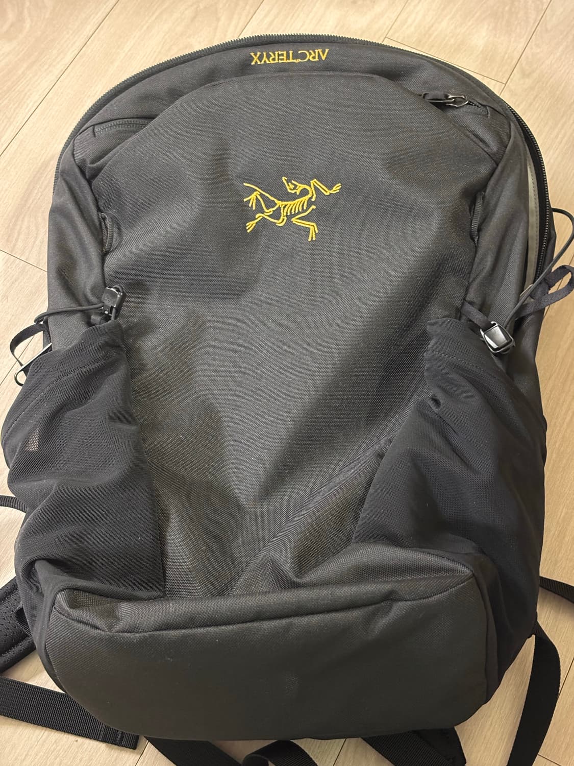 아크테릭스 맨티스 16 백팩 블랙 판매합니당 상품이미지1