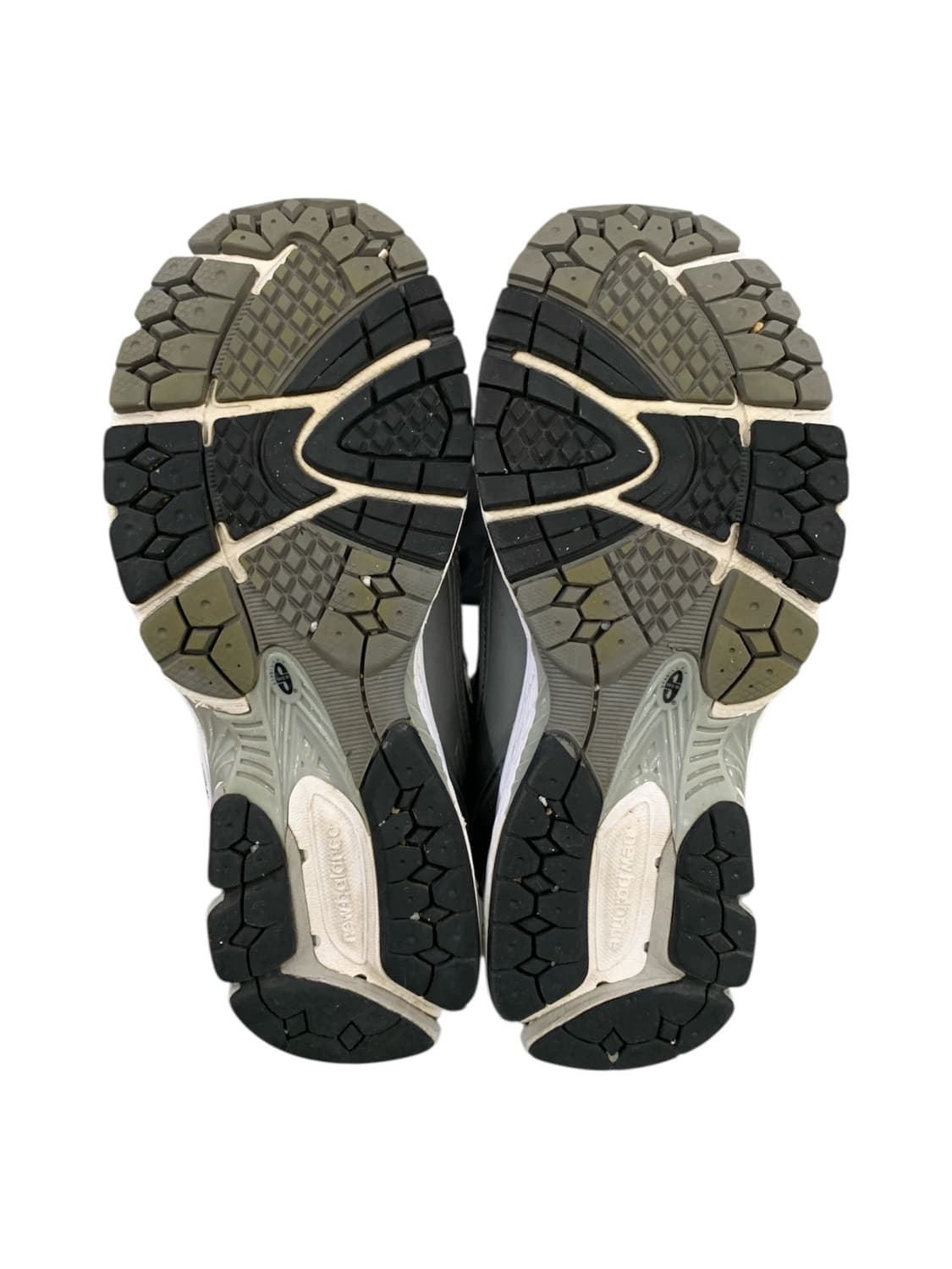 뉴발란스 1906R 그레이 240 상품이미지3