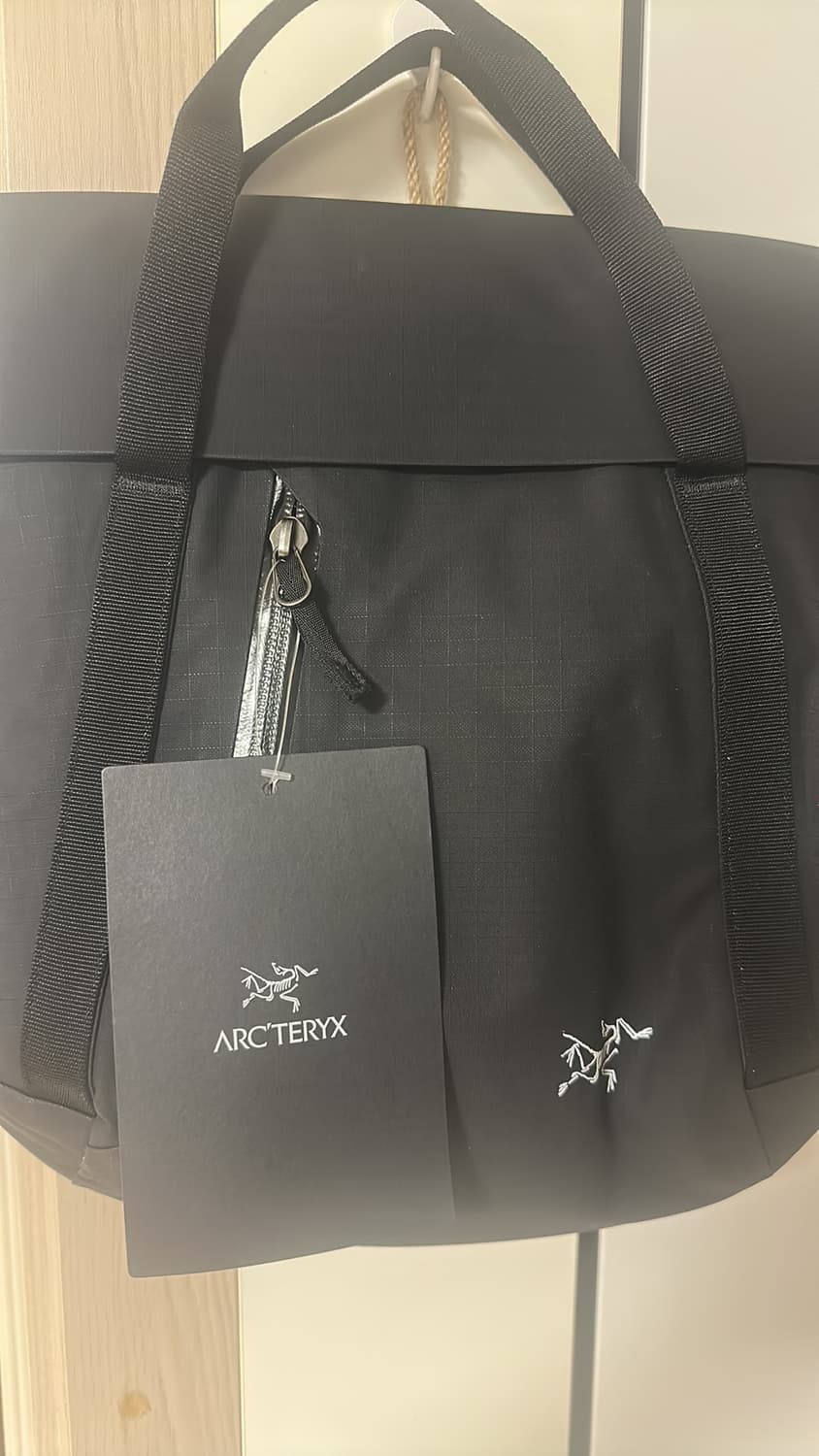 아크테릭스 그랜빌 숄더 백 - BLACK 상품이미지3