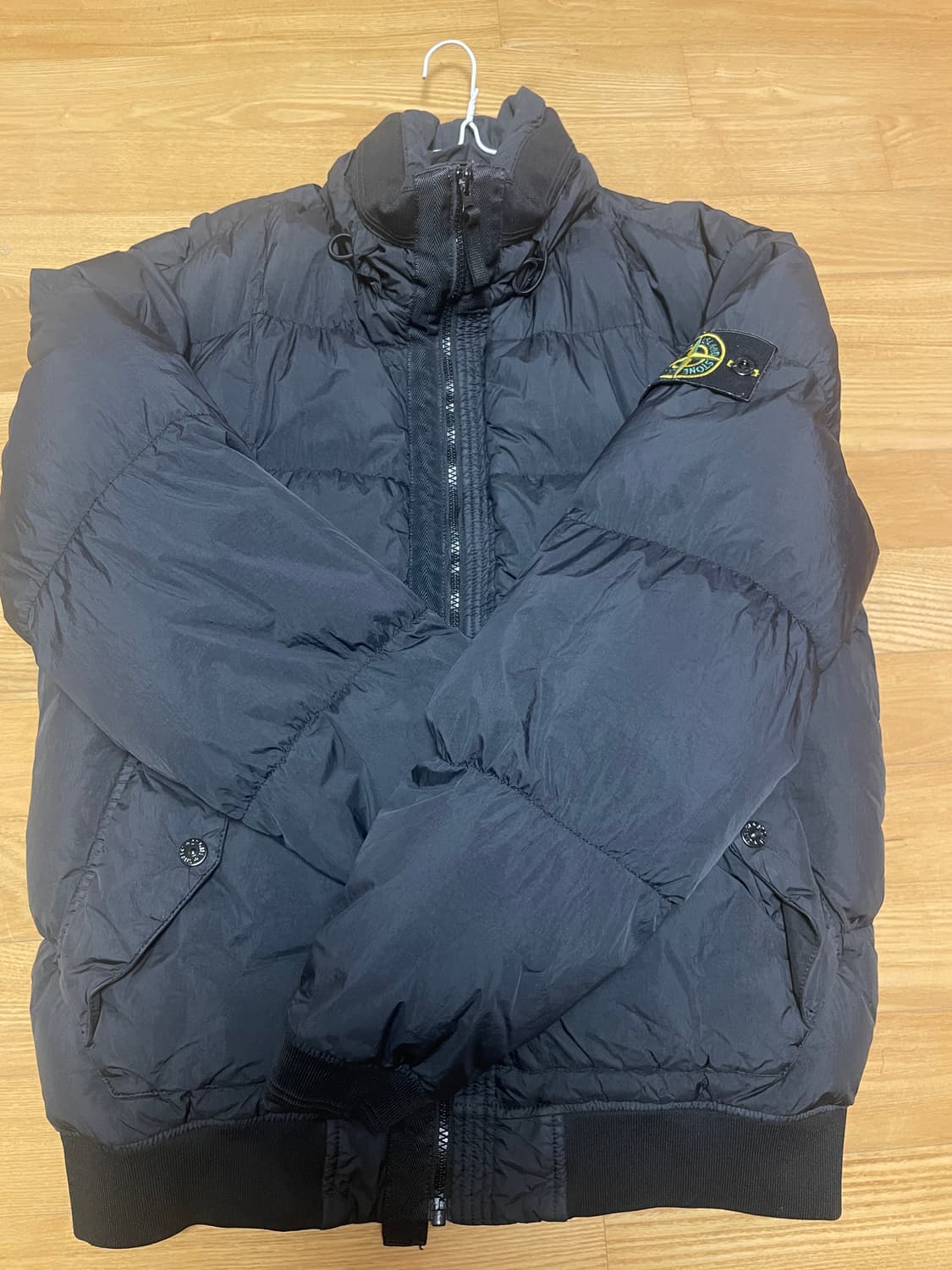 스톤아일랜드 18gw 크링클랩스 논후드 L사이즈 상품이미지1