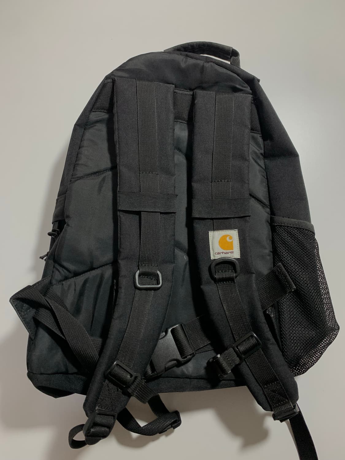 칼하트 킥플립 블랙 백팩 상품이미지2