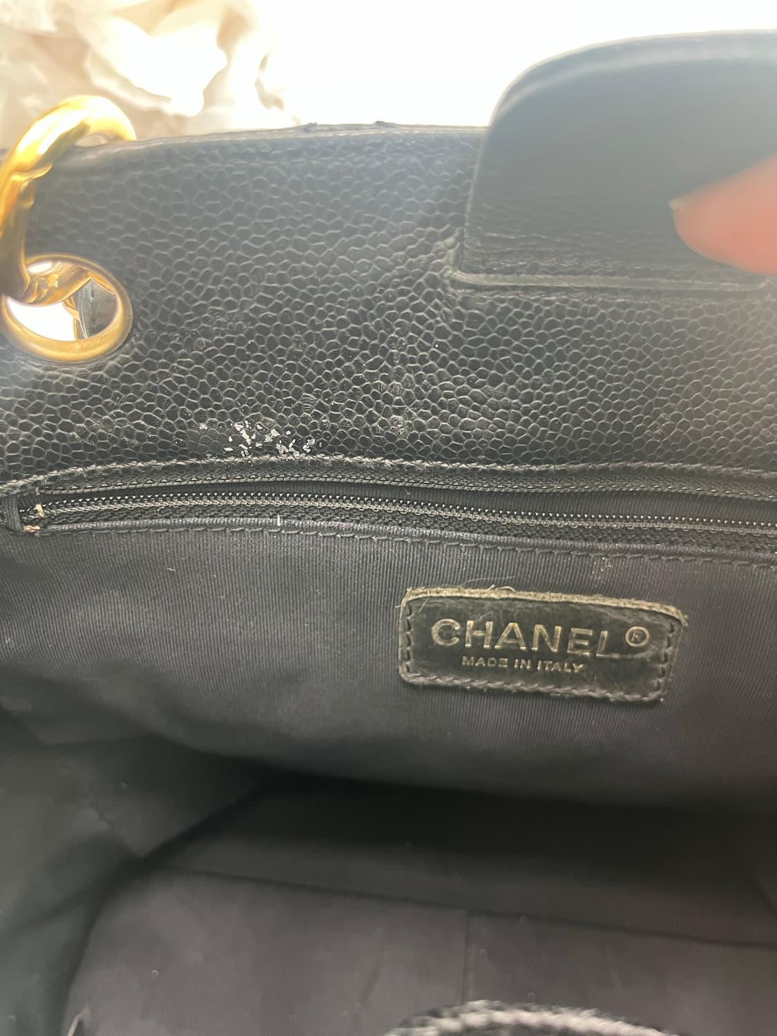 샤넬 그랜드샤핑 쁘띠 블랙 금장 상품이미지8