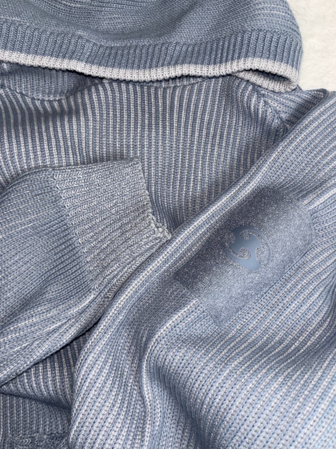 산산기어 니트 후드티 상품이미지2