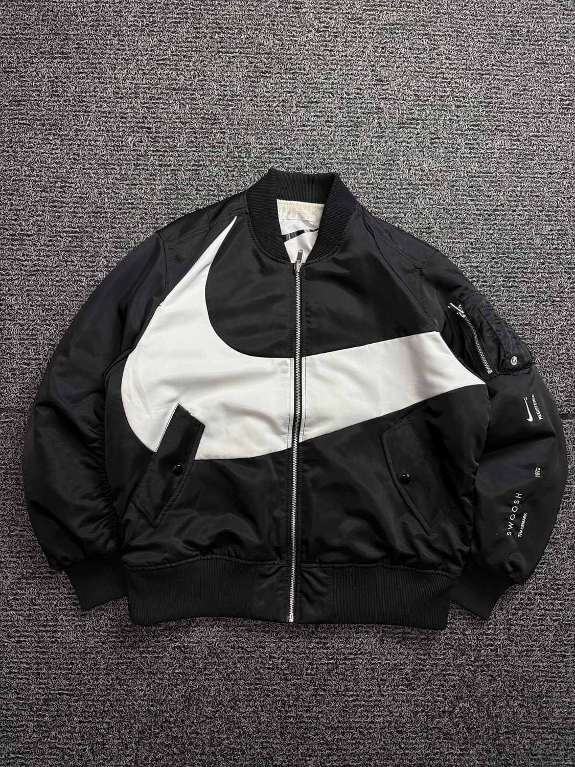 나이키 NSW 빅스우시 써마핏 리버서블 MA-1 봄버 자켓 2925 상품이미지2