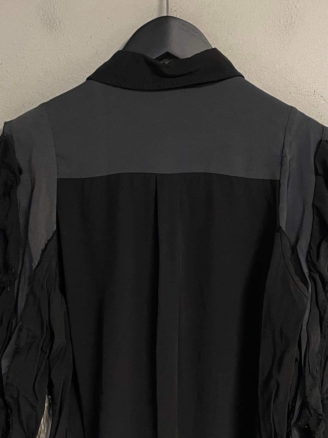 TOGA PULLA rough cutting line shirt 상품이미지6