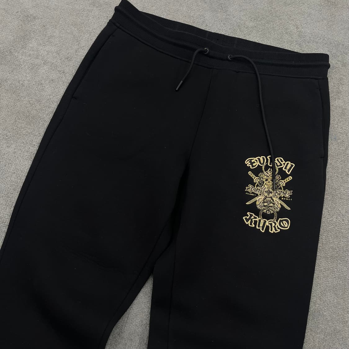 M 에비수 쿠로 자수 로고 조거팬츠 상품이미지2