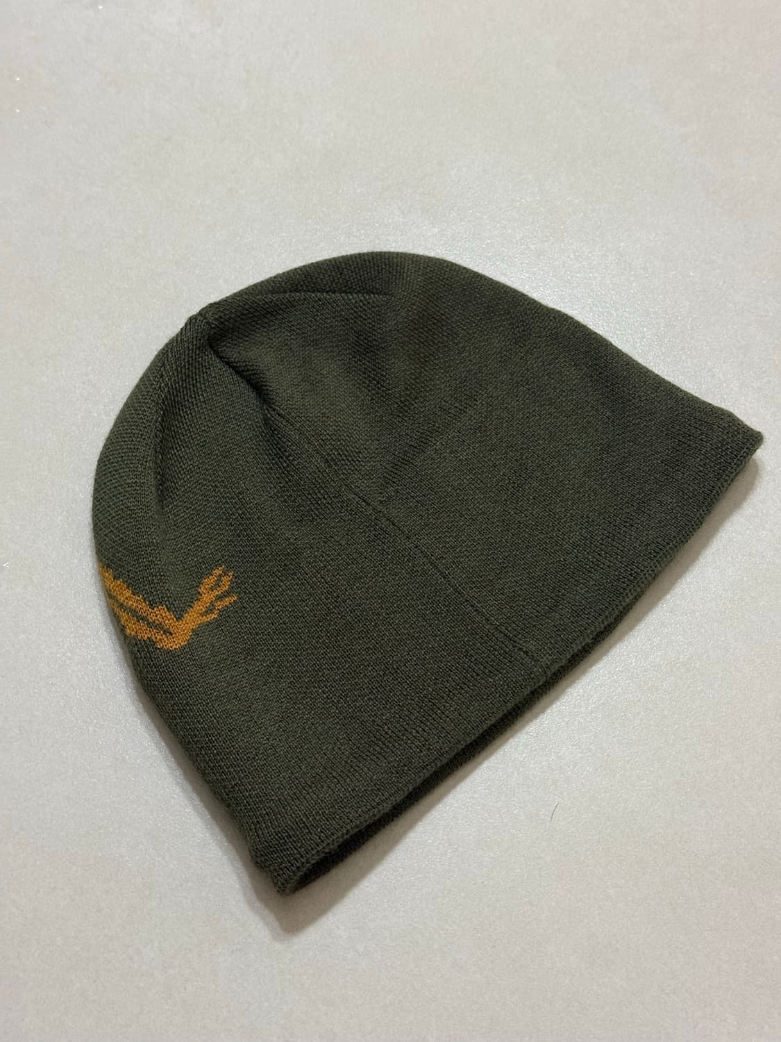 아크테릭스 비니 올리브색 판매합니다 상품이미지2