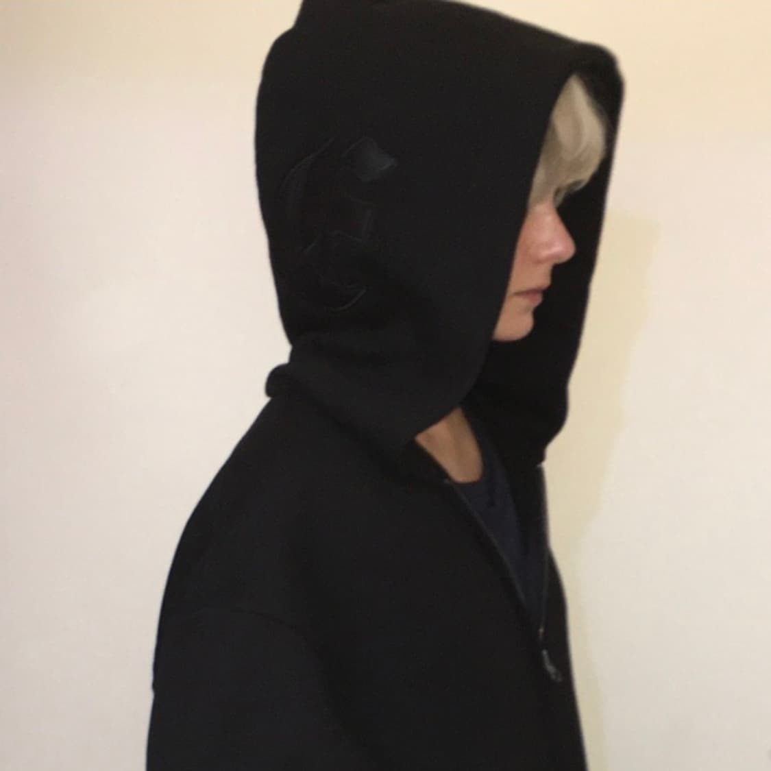 ERTR 니들 / 이알티알 Leather Applique Hoodie Z 상품이미지6