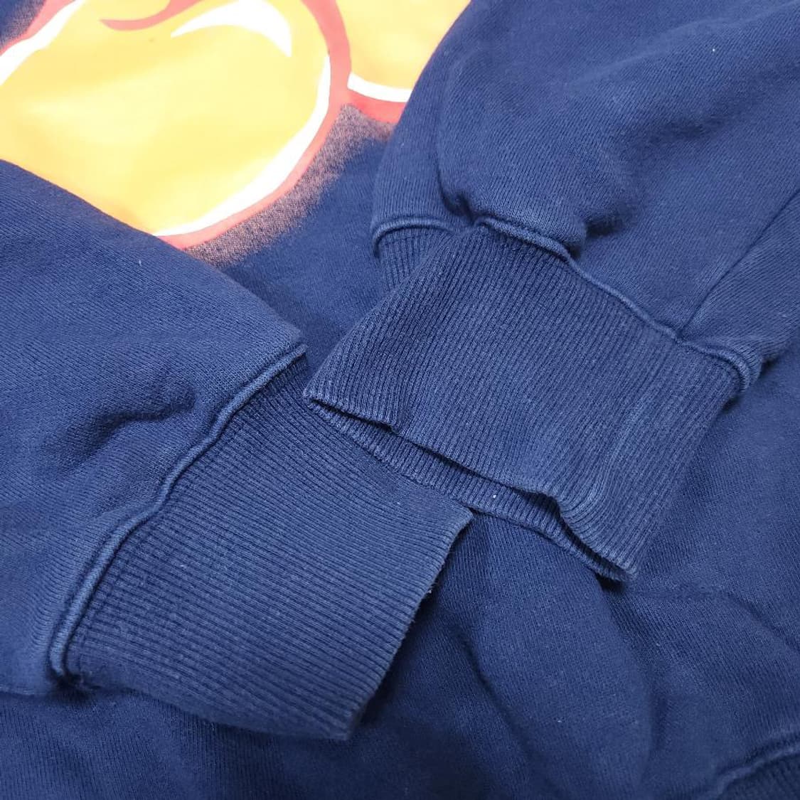 키르시 캐스퍼 빅 체리 네이비 기모 맨투맨 상품이미지3