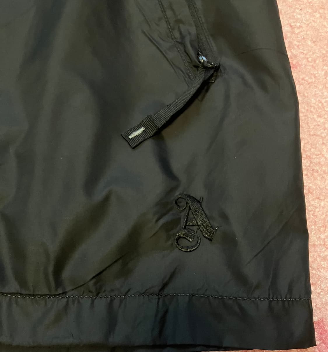 Side detail black nylon jacket 상품이미지7