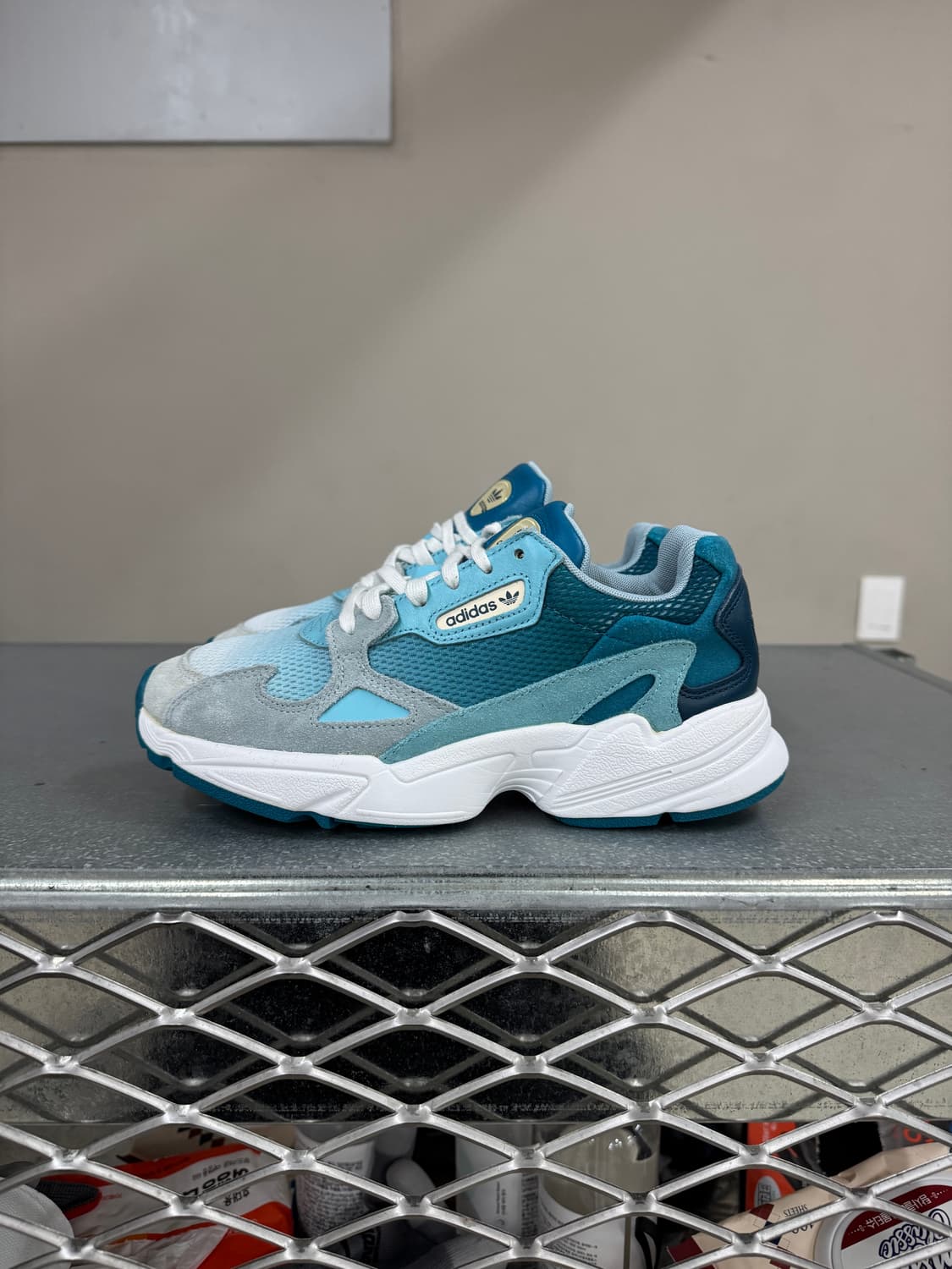 아디다스 팔콘 블루 235 상품이미지1