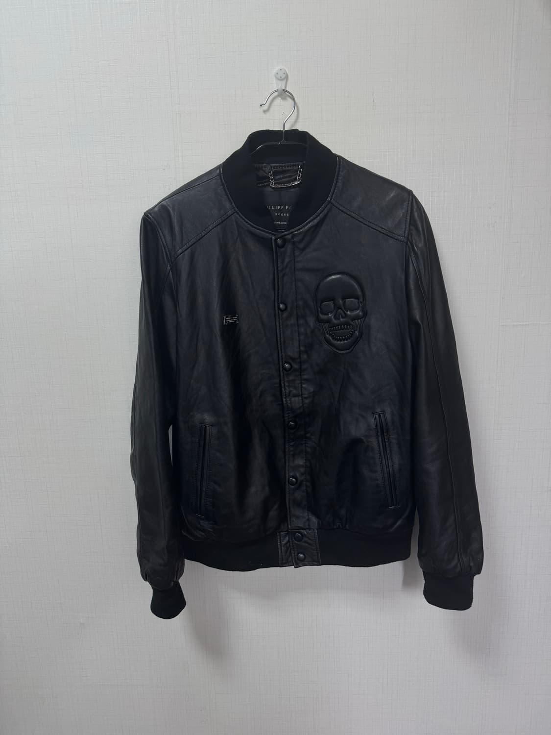 필립플레인 램스킨 스컬 봄버 상품이미지1