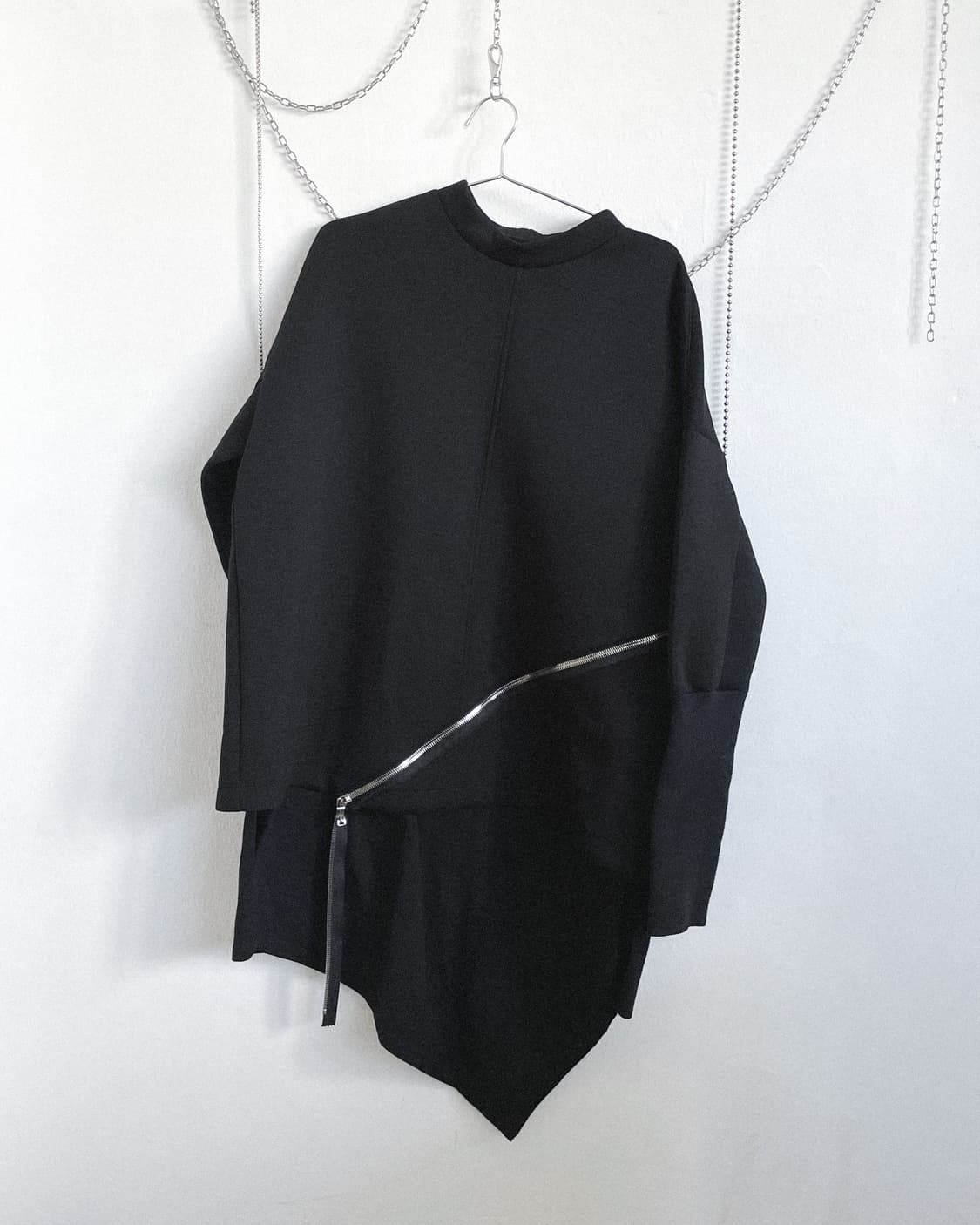 xperiment 사선지퍼 하이넥 롱슬리브 상품이미지5