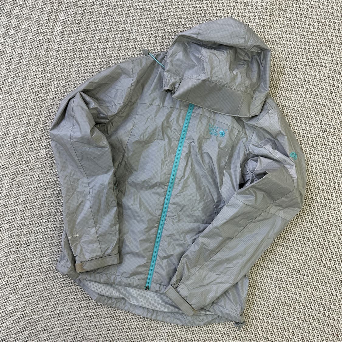 M 마운틴하드웨어 후드 바람막이 0331D 상품이미지1