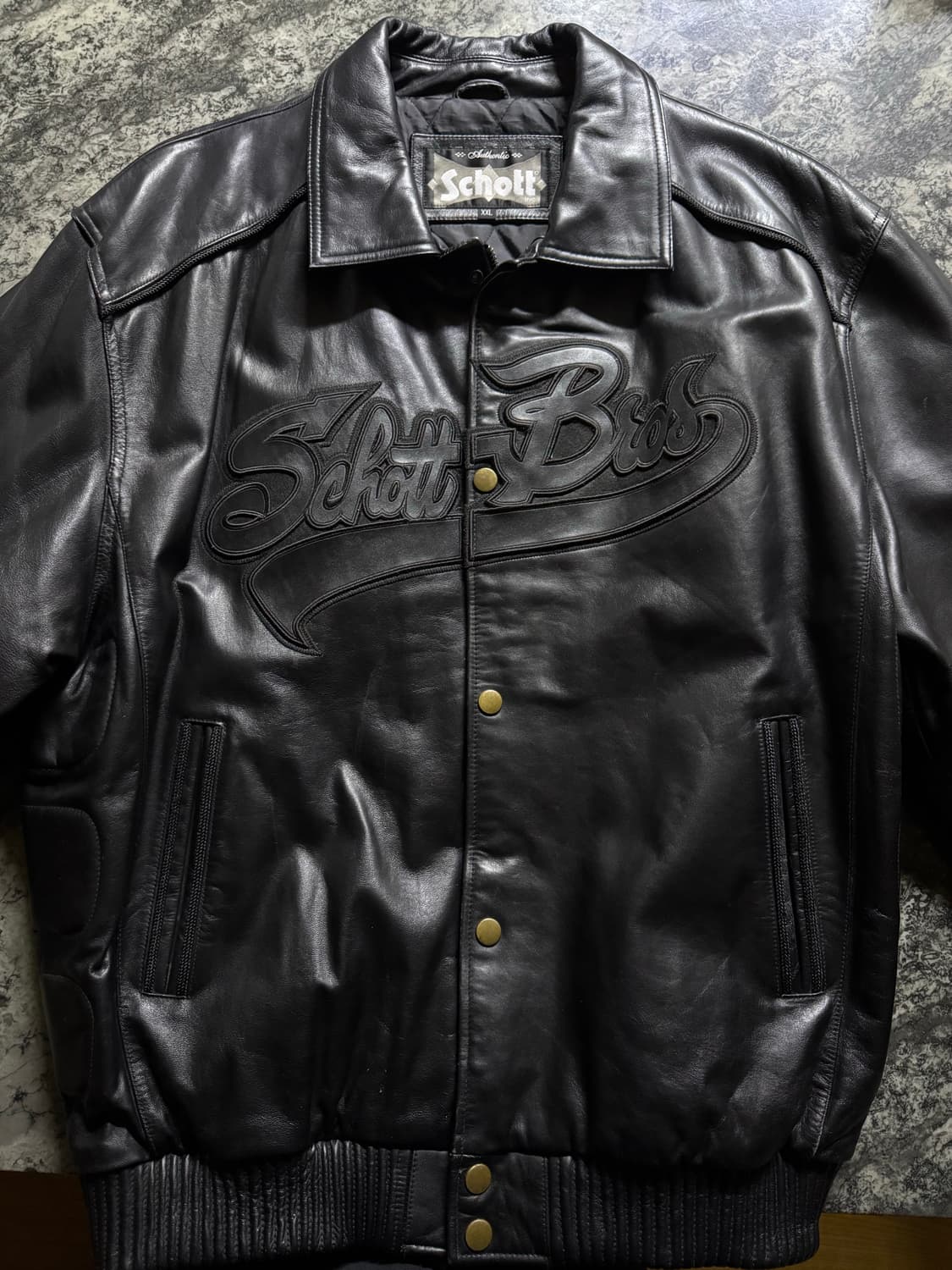 쇼트 레더 바시티 상품이미지1