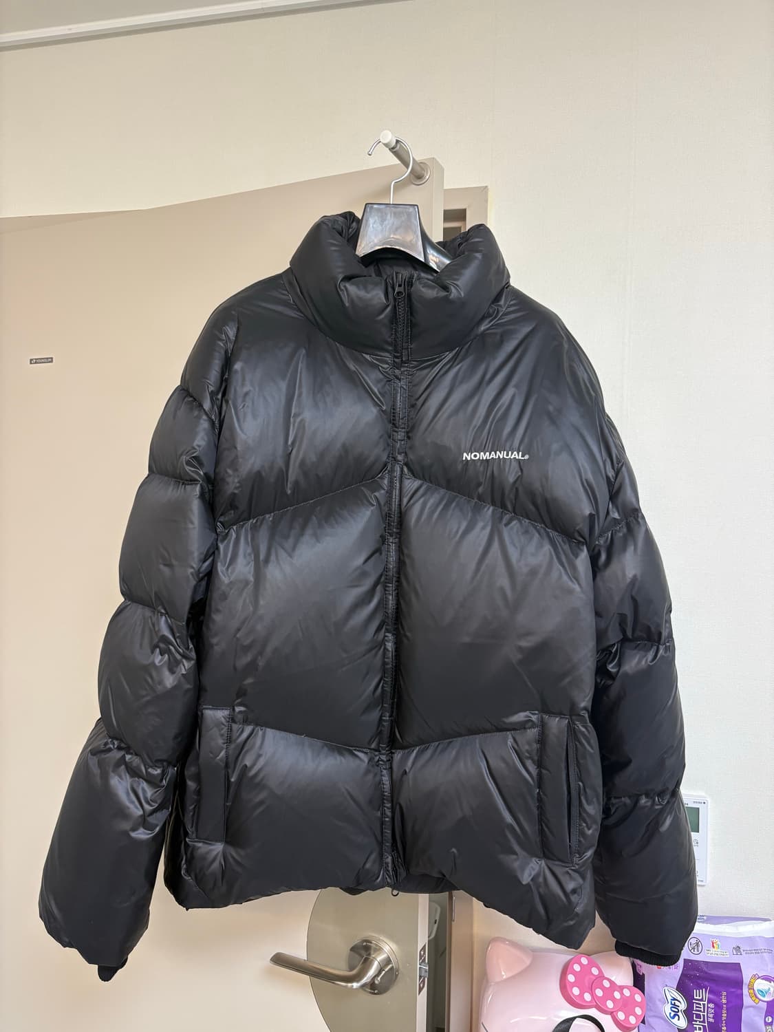 노매뉴얼 덕다운 글로시 패딩 블랙(XL) 상품이미지1