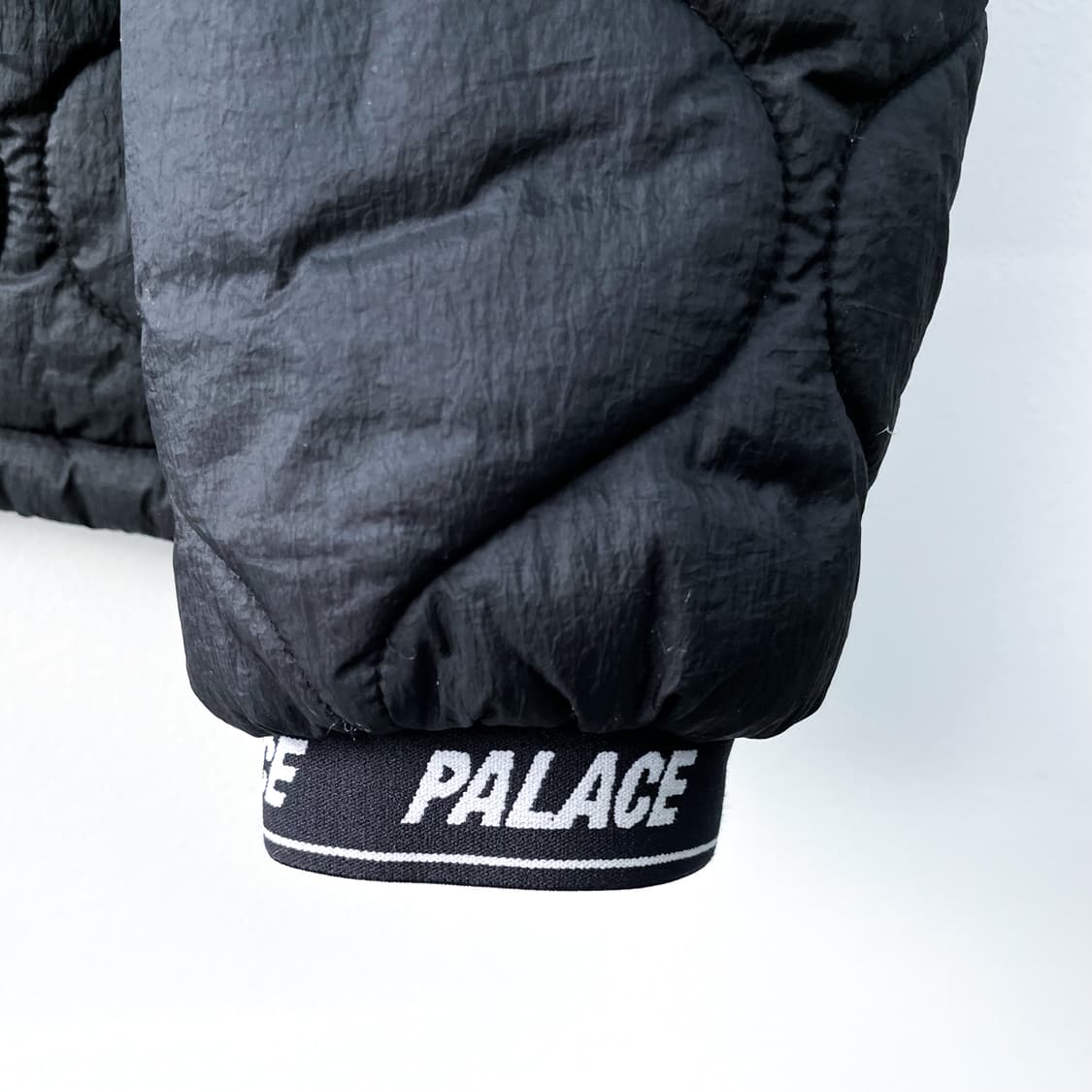 팔라스 17F/W AQ 블랙 퀼팅 점퍼 상품이미지7