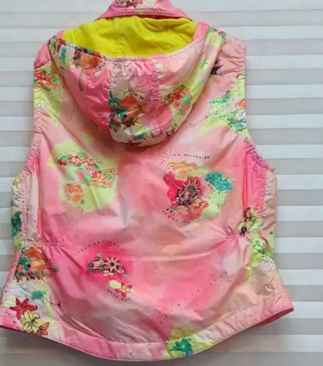 세일!가격변동×(정품)오일릴리 플라워 패턴 후드베스트 상품이미지2