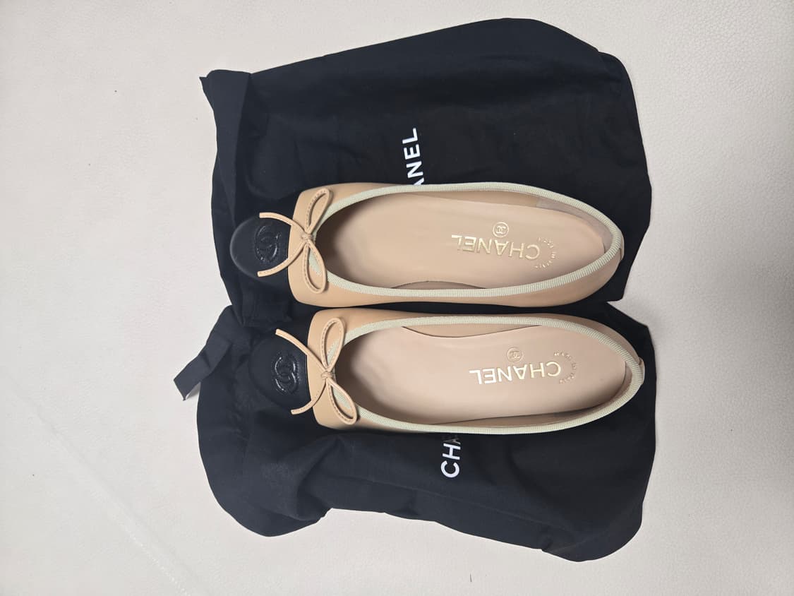 240사이즈 샤넬 플랫 검베 새상품 상품이미지1