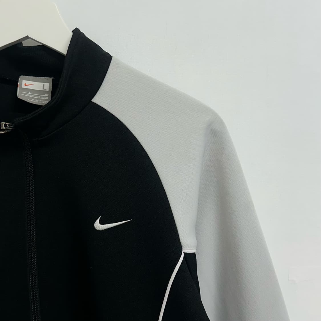 나이키 스우시 블랙 그레이 져지 상품이미지4