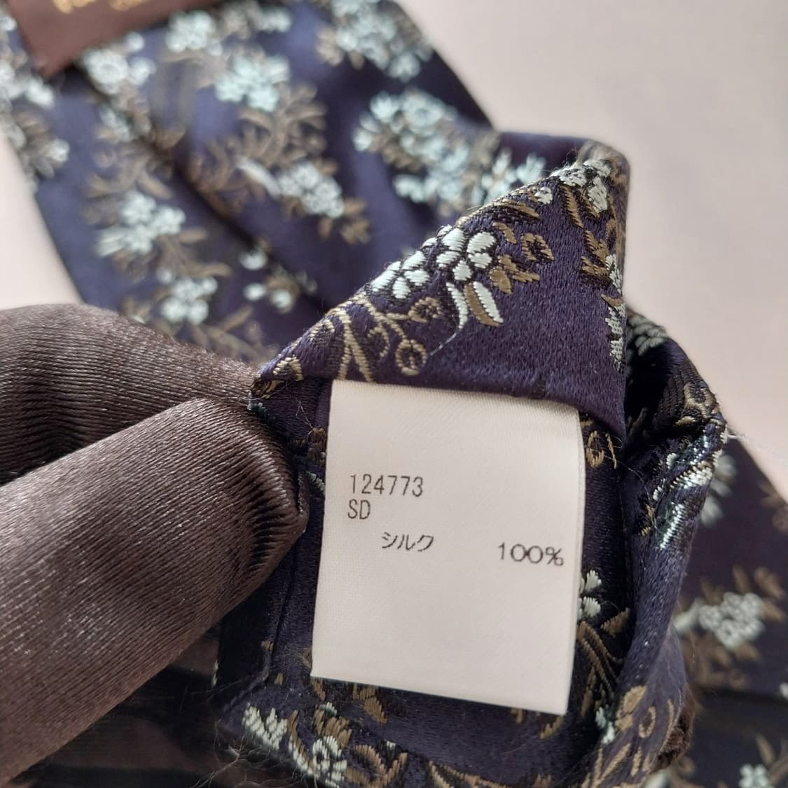 폴스미스 실크 네이비 플라워 자카드 넥타이 8.5cm A+등급 K1406 상품이미지9